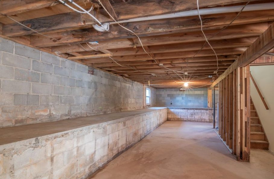 Settling Foundation in Tallahassee